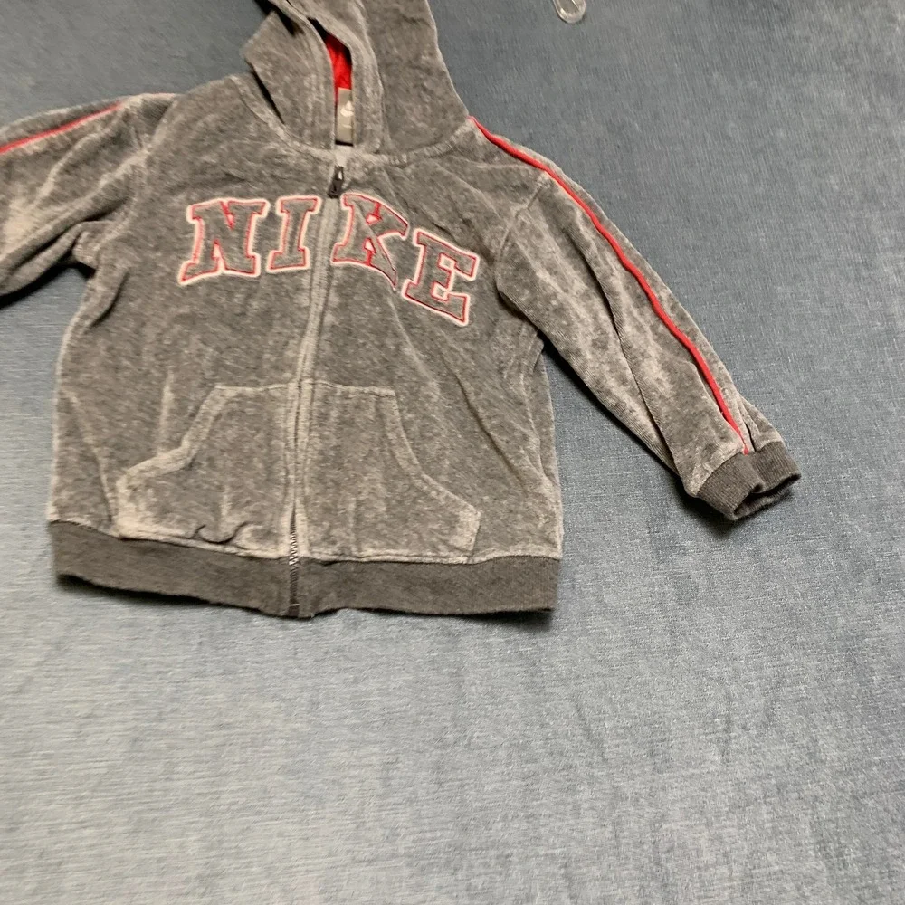 Nike Hoodie Toddlers 4T Gray Spellout Logo Kangaroo Pockets Full Zip Long Sleeve